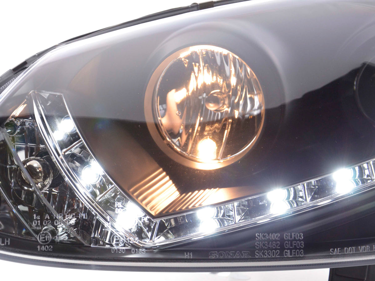Scheinwerfer Set Daylight LED Tagfahrlicht VW Golf 5 Typ 1K 03-08 schwarz Scheinwerfer Set Daylight LED Tagfahrlicht VW Golf 5 Typ 1K 03-08 schwarz